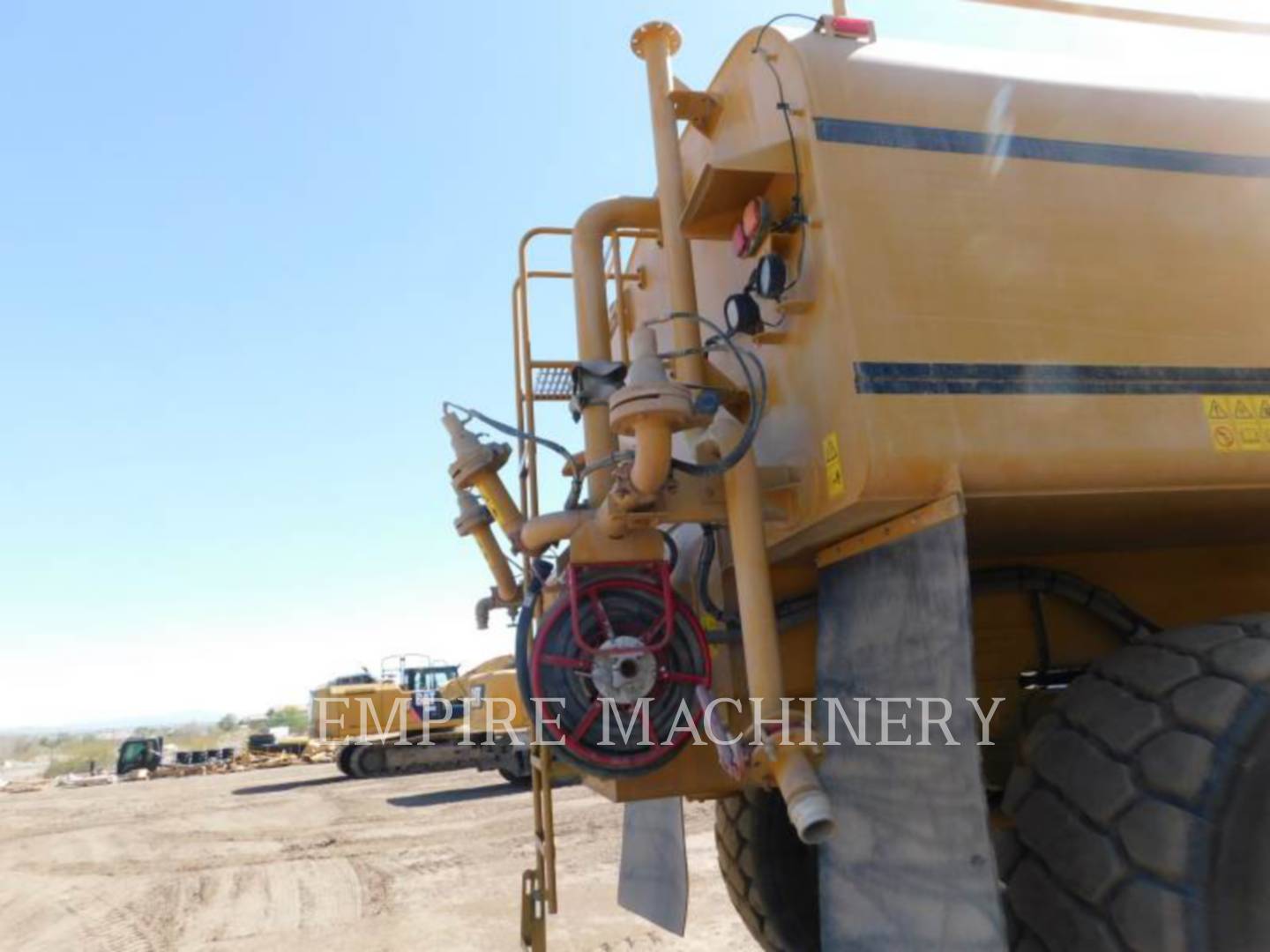 2015 Caterpillar 745C WT Truck