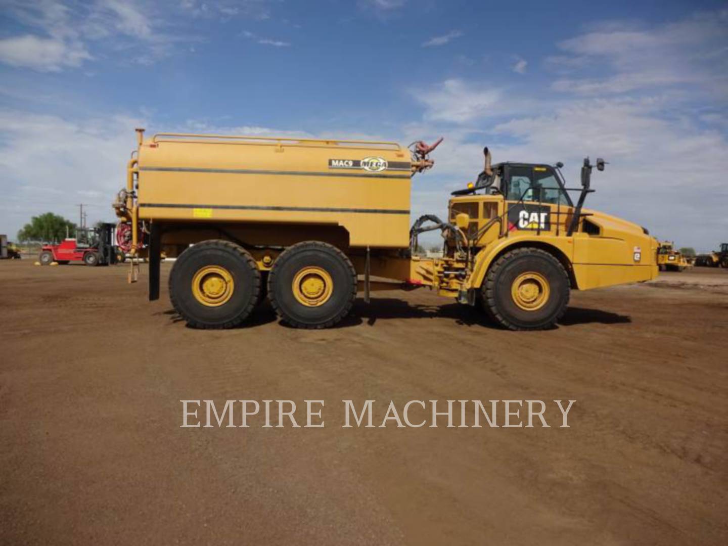 2015 Caterpillar 745C WT Truck