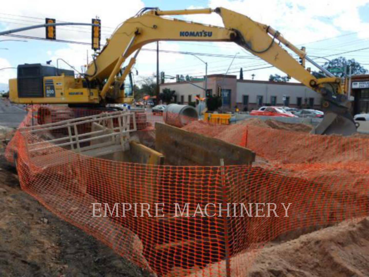 2014 Komatsu PC800LC-8 Excavator