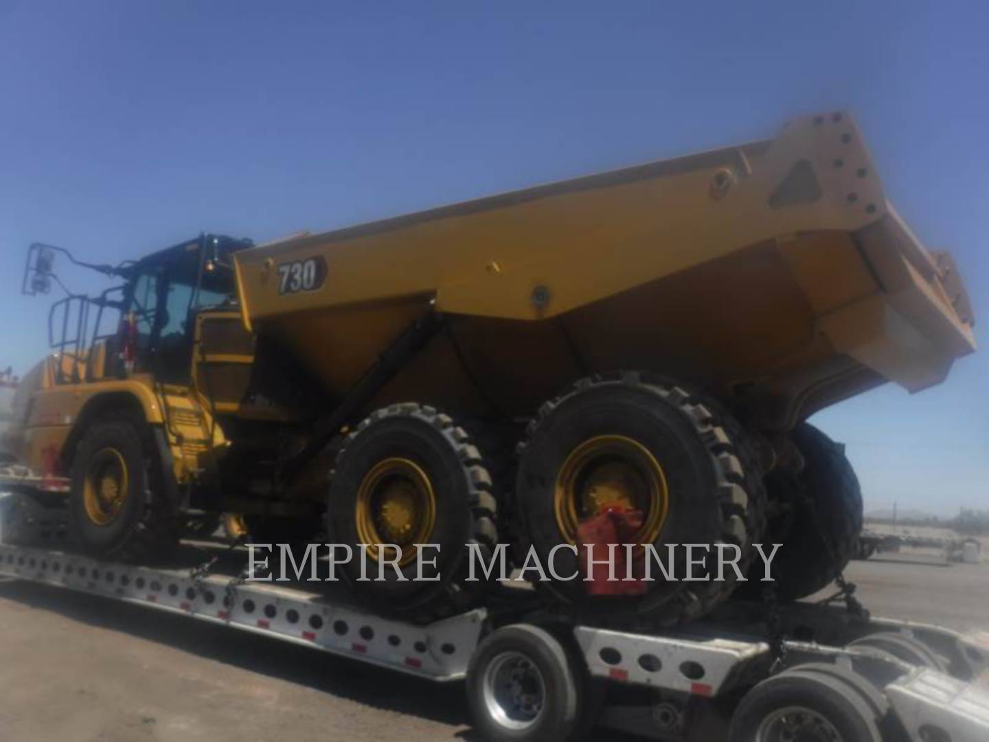 2021 Caterpillar 730-04 Truck