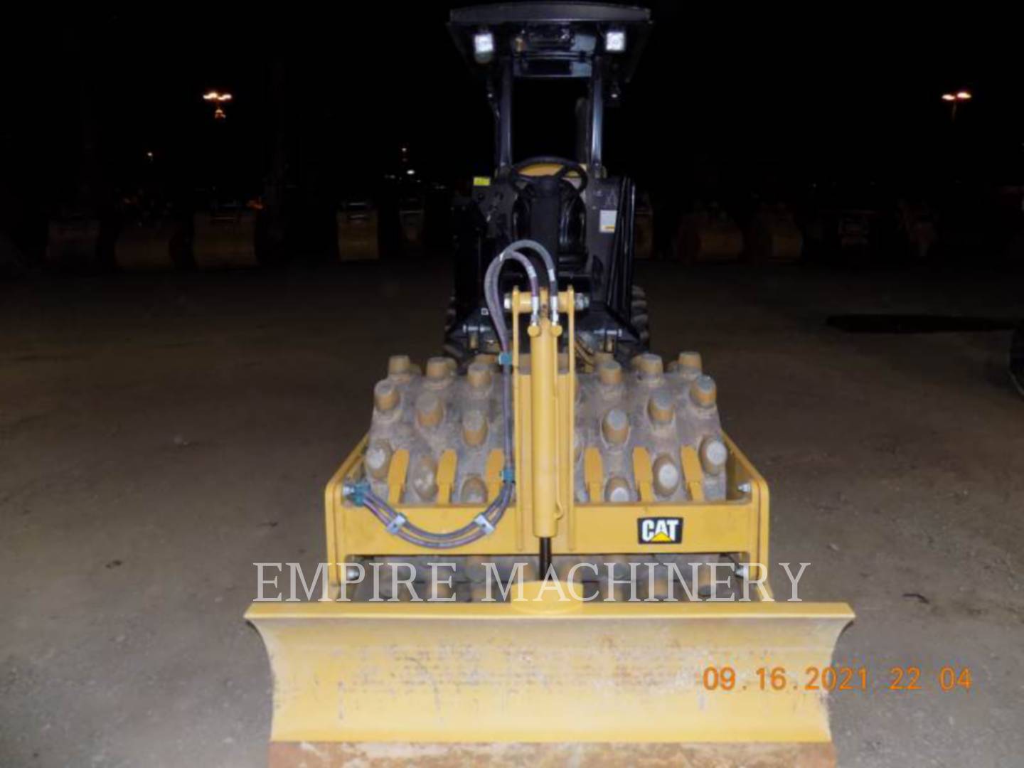 2021 Caterpillar CP34 Vibratory Single