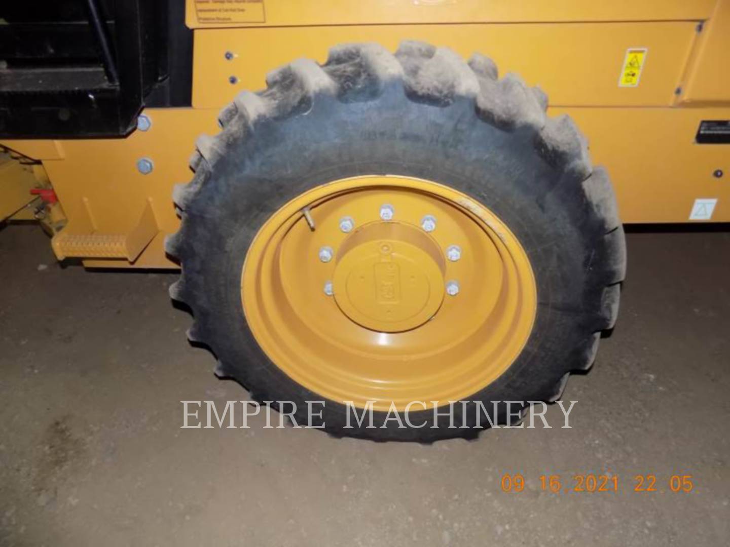 2021 Caterpillar CP34 Vibratory Single