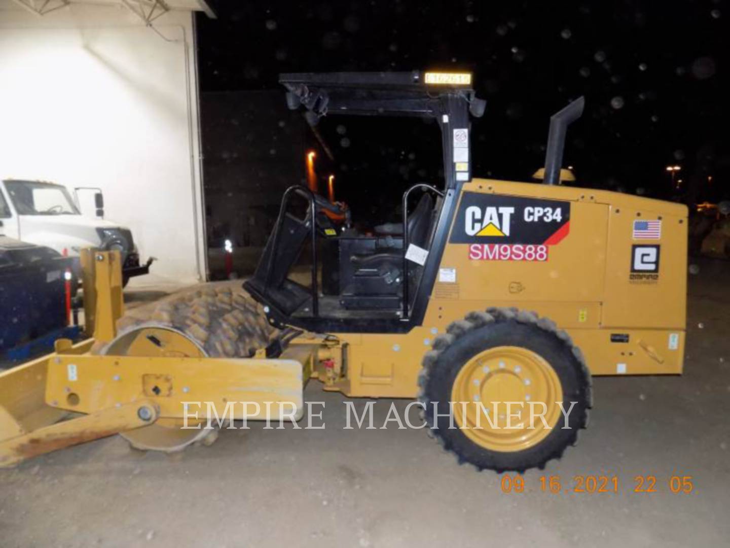 2021 Caterpillar CP34 Vibratory Single