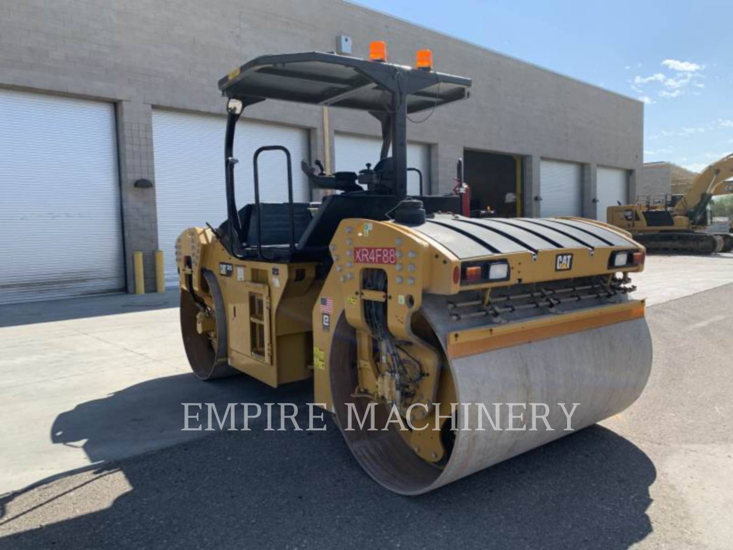 2019 Caterpillar CP44B Vibratory Single