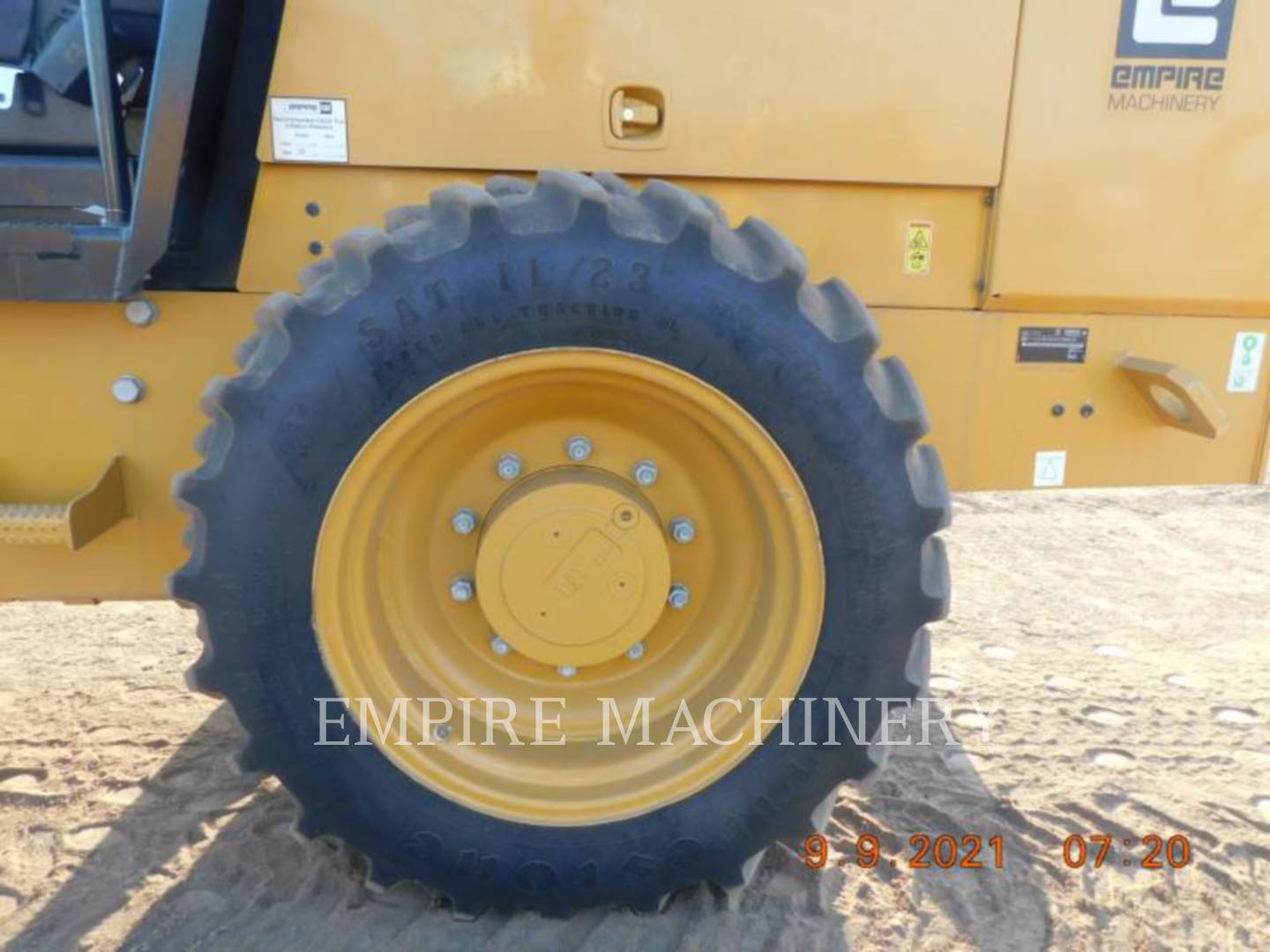 2021 Caterpillar CP34 Vibratory Single