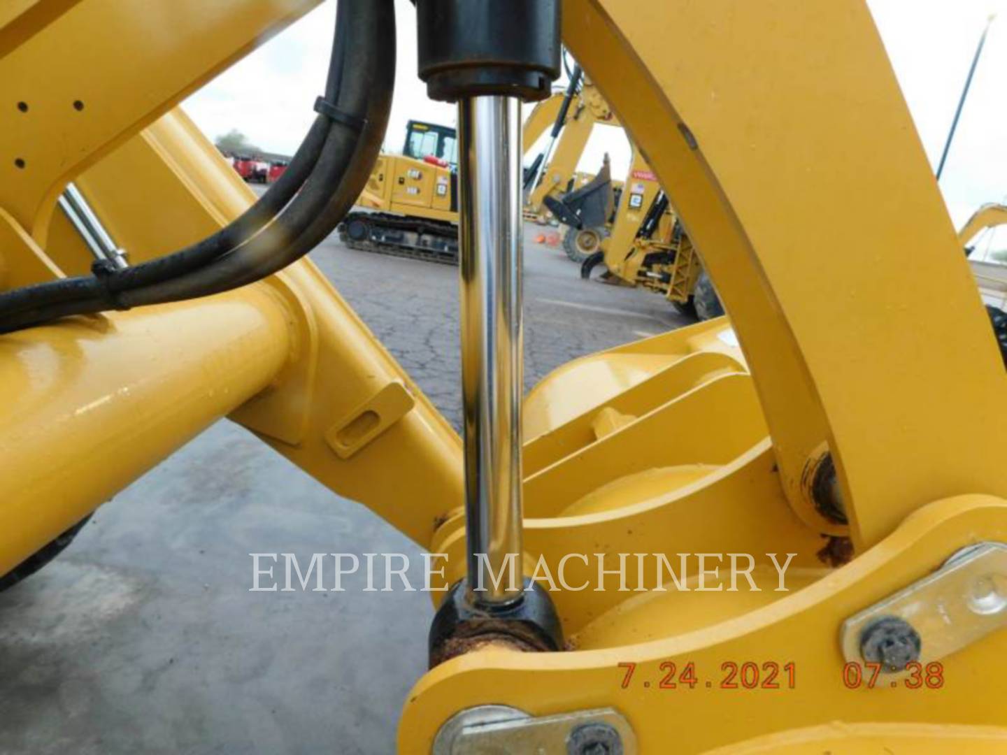 2020 Caterpillar 420F2 4EOP Tractor Loader Backhoe