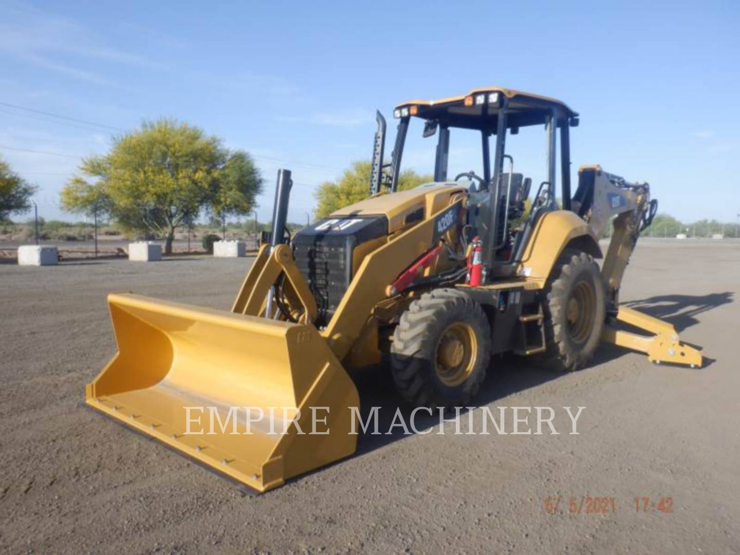 2020 Caterpillar 420F2 4EOP Tractor Loader Backhoe