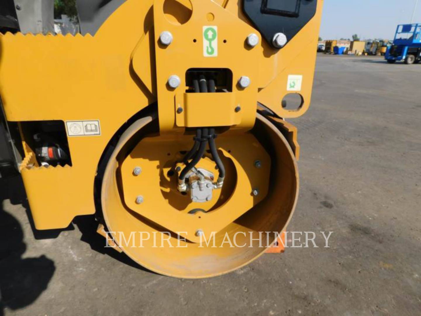 2019 Caterpillar CB22B Vibratory Double