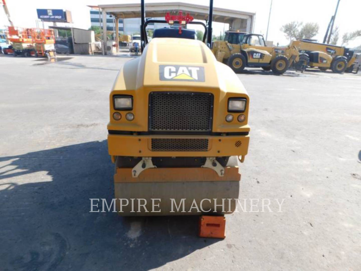 2019 Caterpillar CB22B Vibratory Double