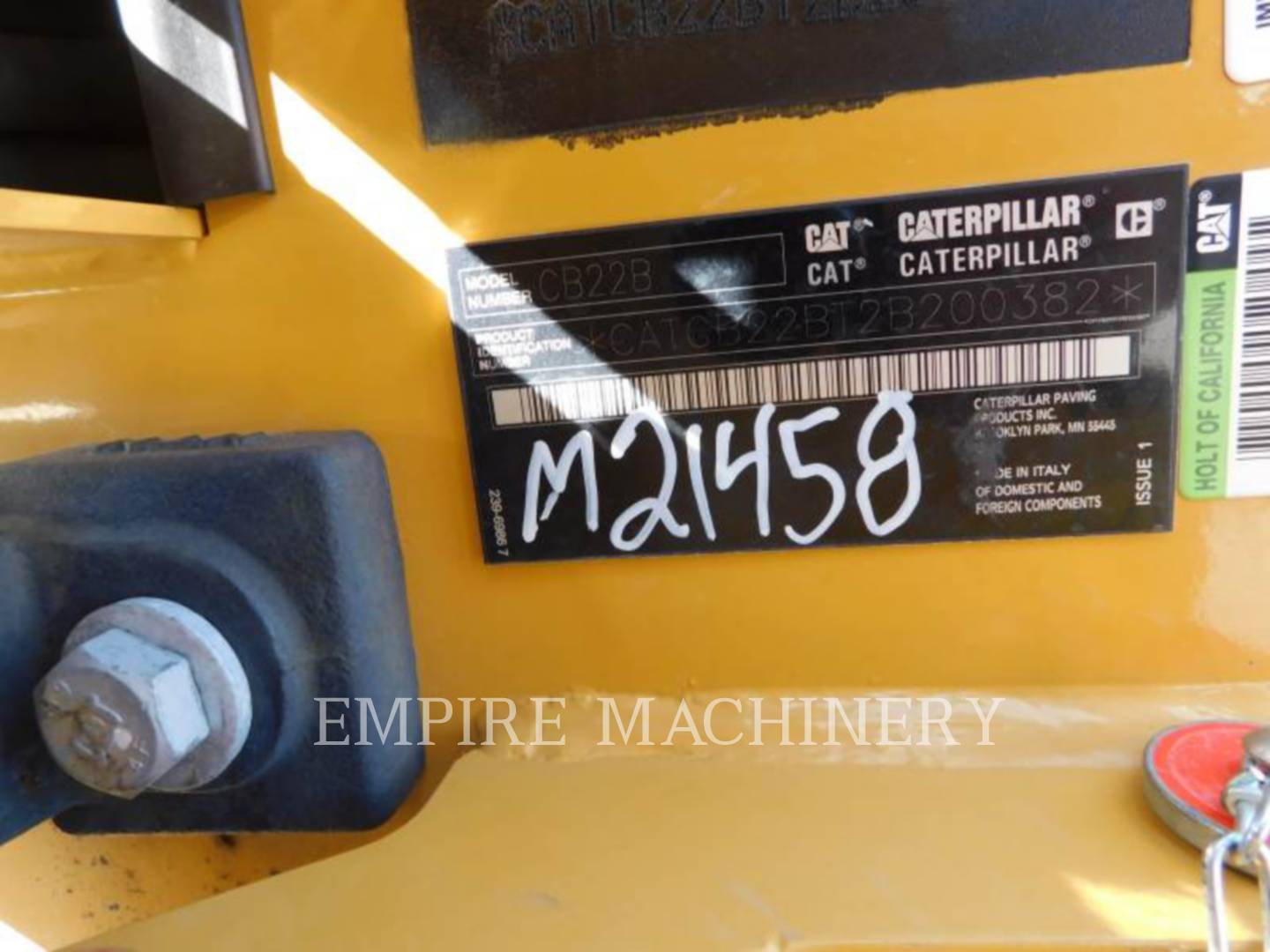 2019 Caterpillar CB22B Vibratory Double