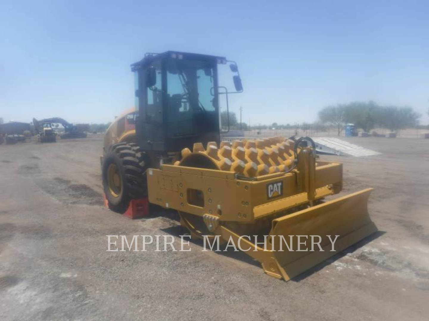 2020 Caterpillar CP56B CA Vibratory Single