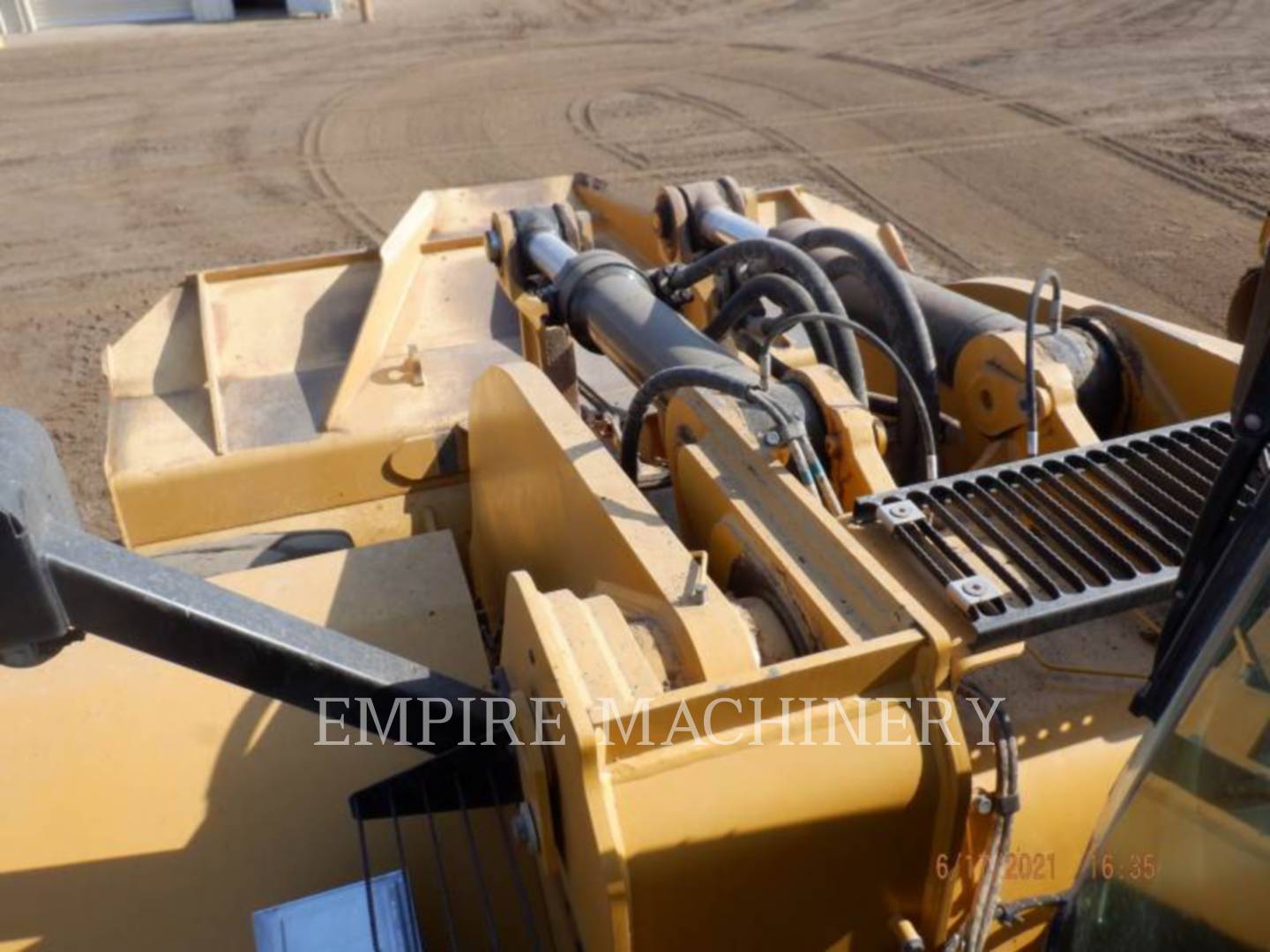 2015 Caterpillar 980M AOC Wheel Loader