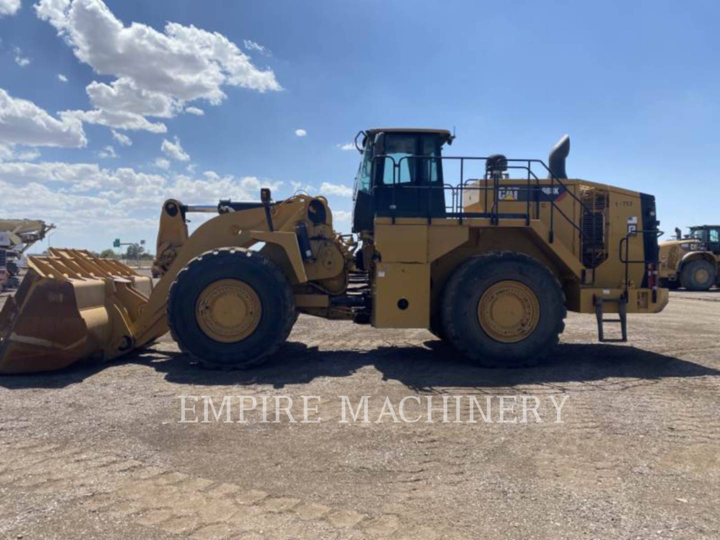 2016 Caterpillar 988K Wheel Loader