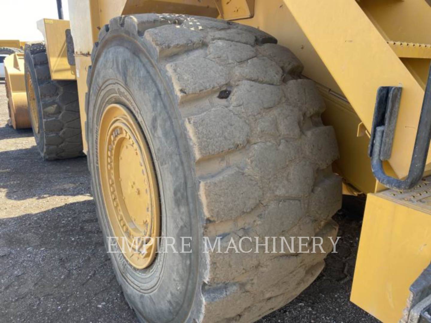 2016 Caterpillar 988K Wheel Loader