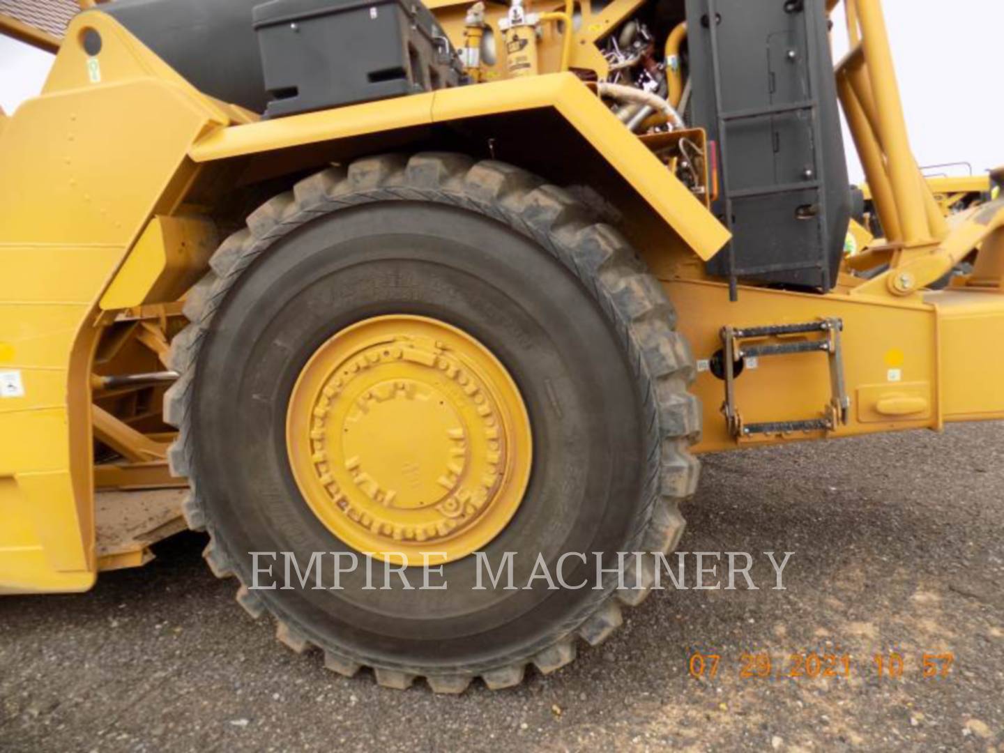 2020 Caterpillar 627K Wheel Tractor