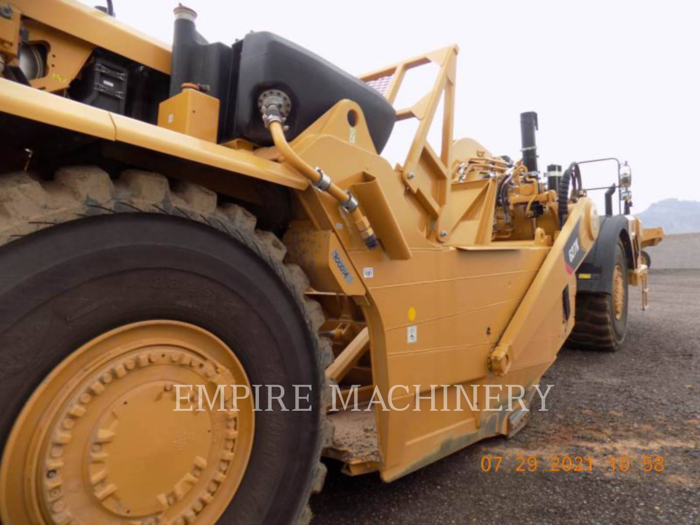 2020 Caterpillar 627K Wheel Tractor