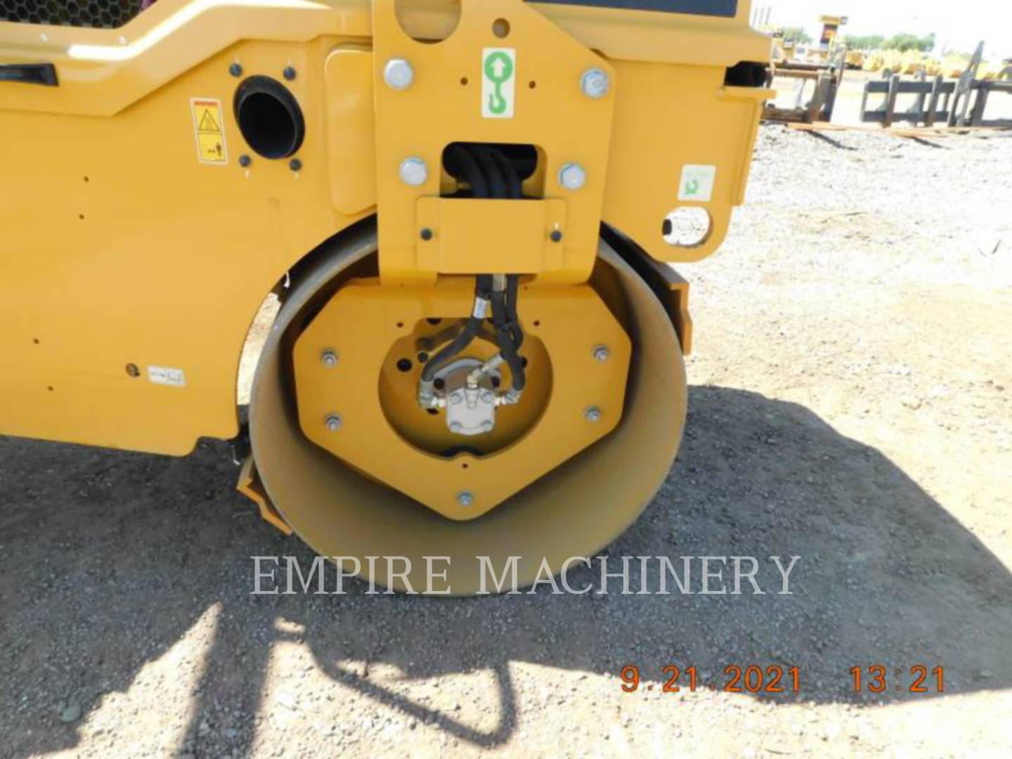 2019 Caterpillar CB22B Vibratory Double