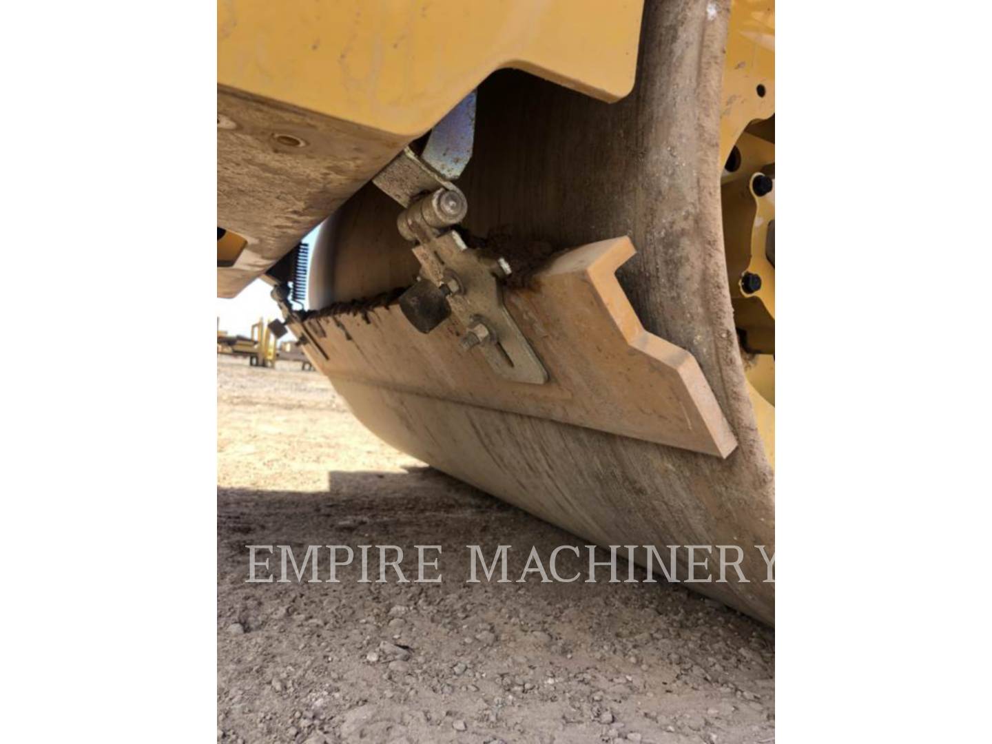 2019 Caterpillar CB22B Vibratory Double