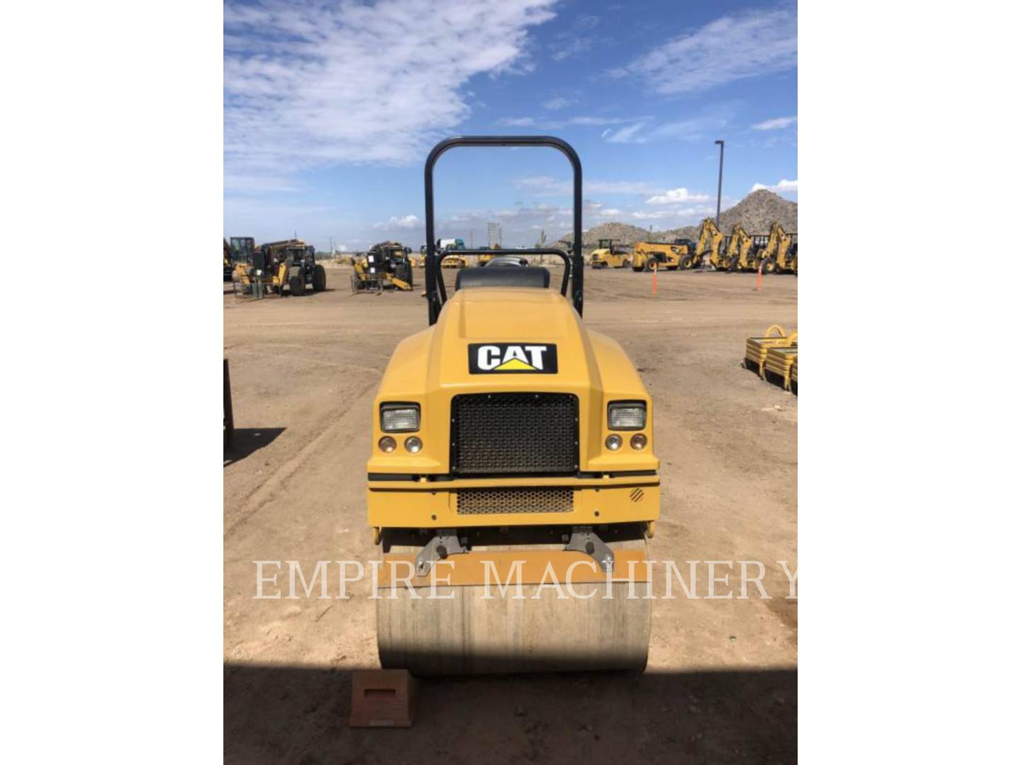 2019 Caterpillar CB22B Vibratory Double