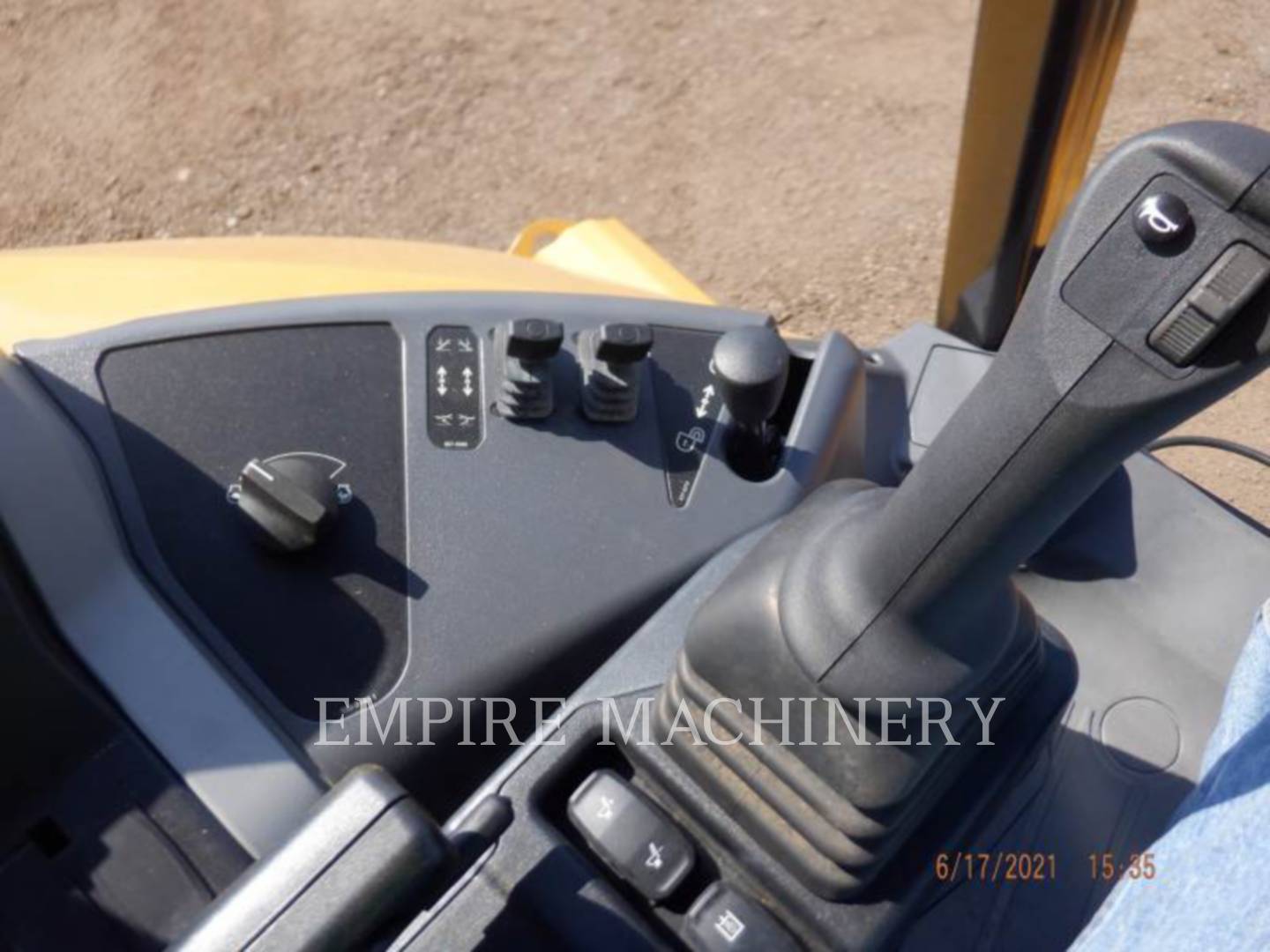 2020 Caterpillar 420XE4EOP Tractor Loader Backhoe