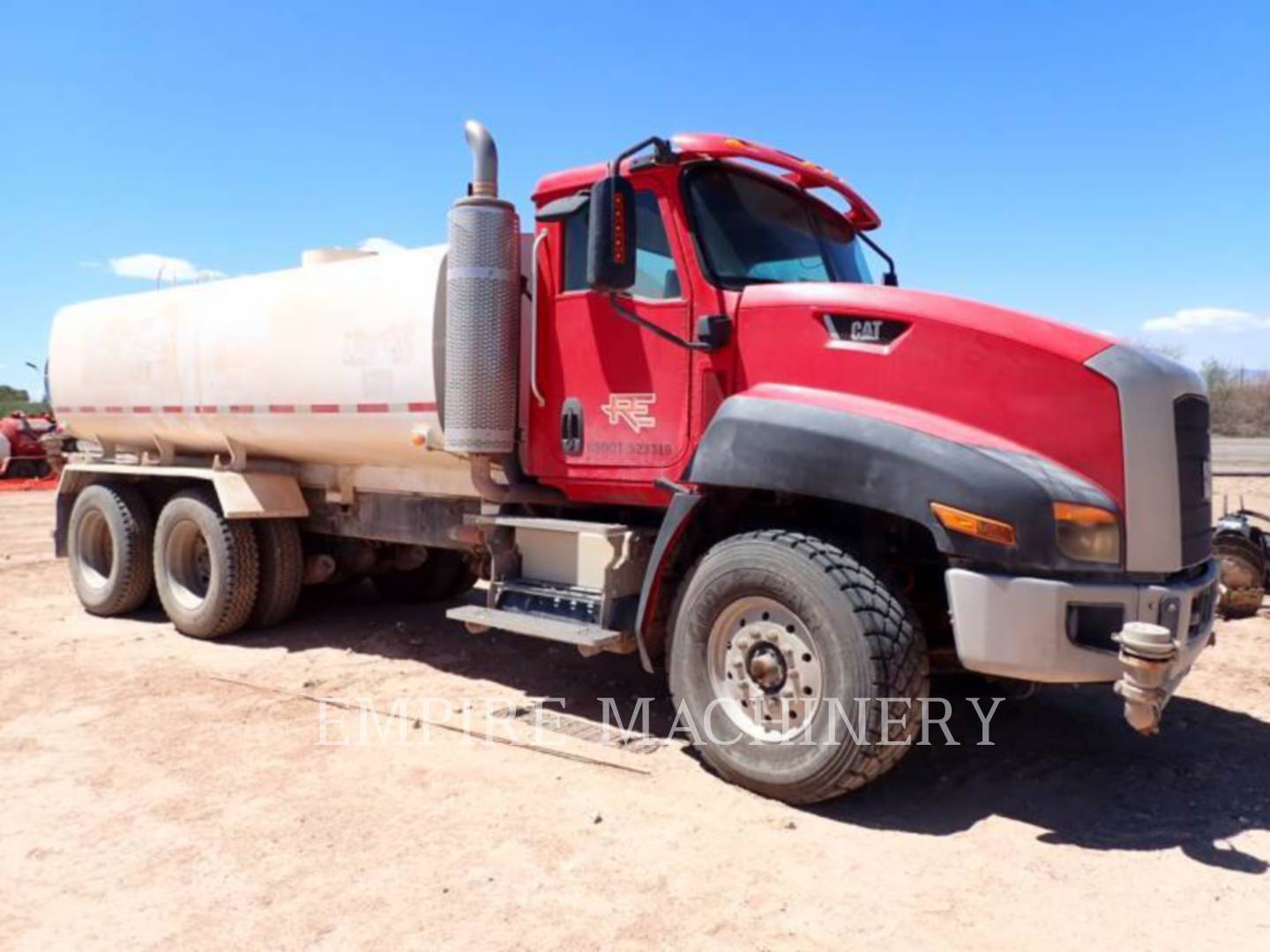 2012 Caterpillar CT660 Water Truck