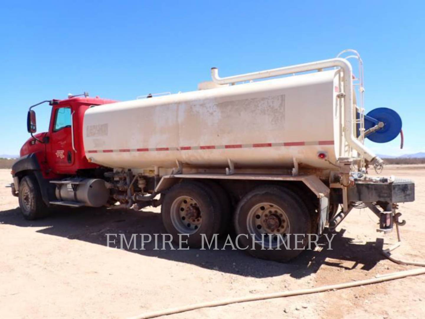 2012 Caterpillar CT660 Water Truck