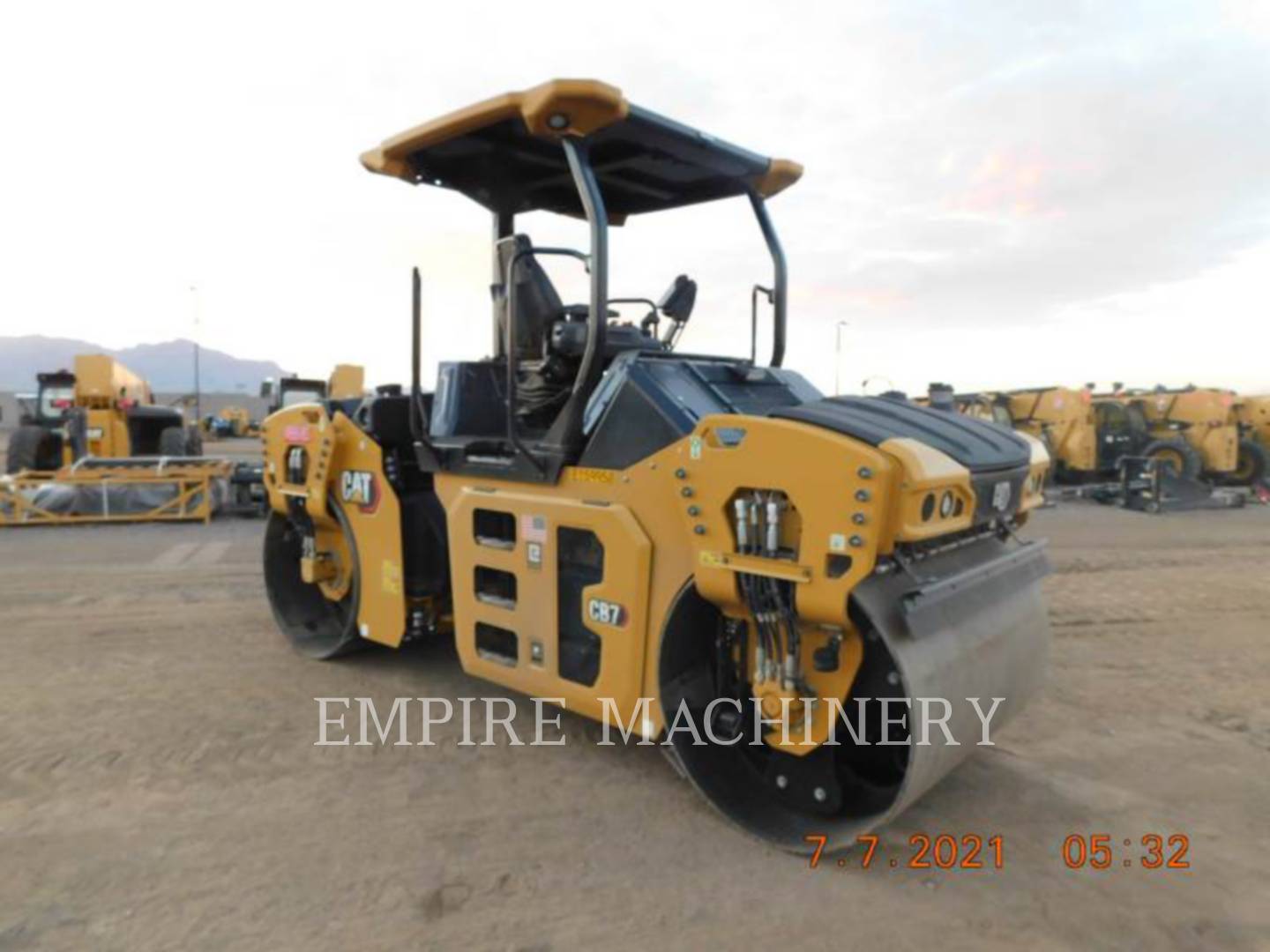 2020 Caterpillar CB7-02 Vibratory Double