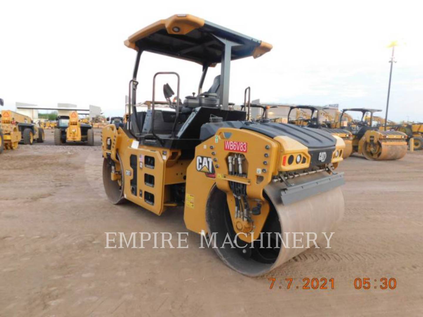 2020 Caterpillar CB7-02 Vibratory Double