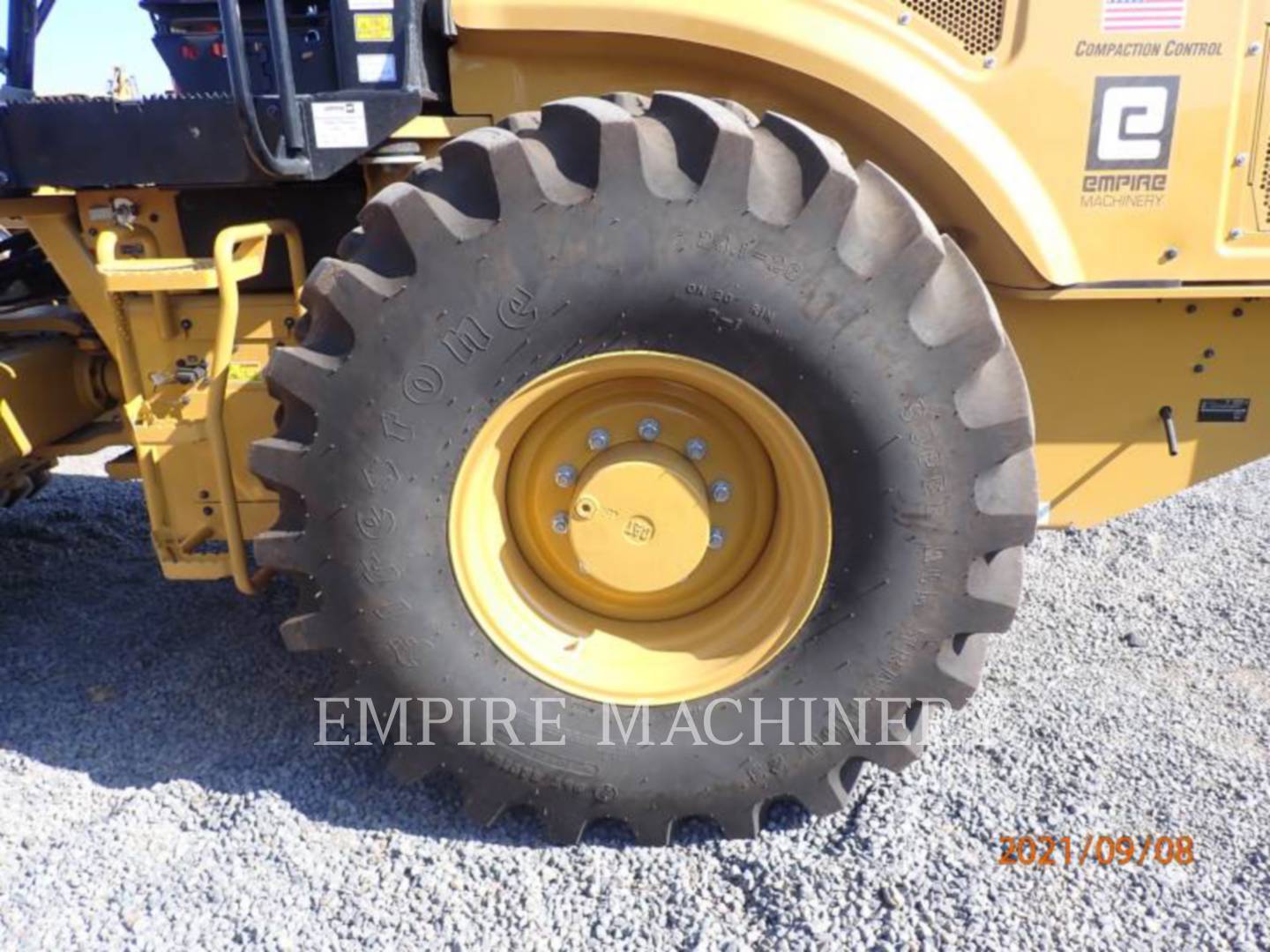 2021 Caterpillar CP56B Vibratory Single