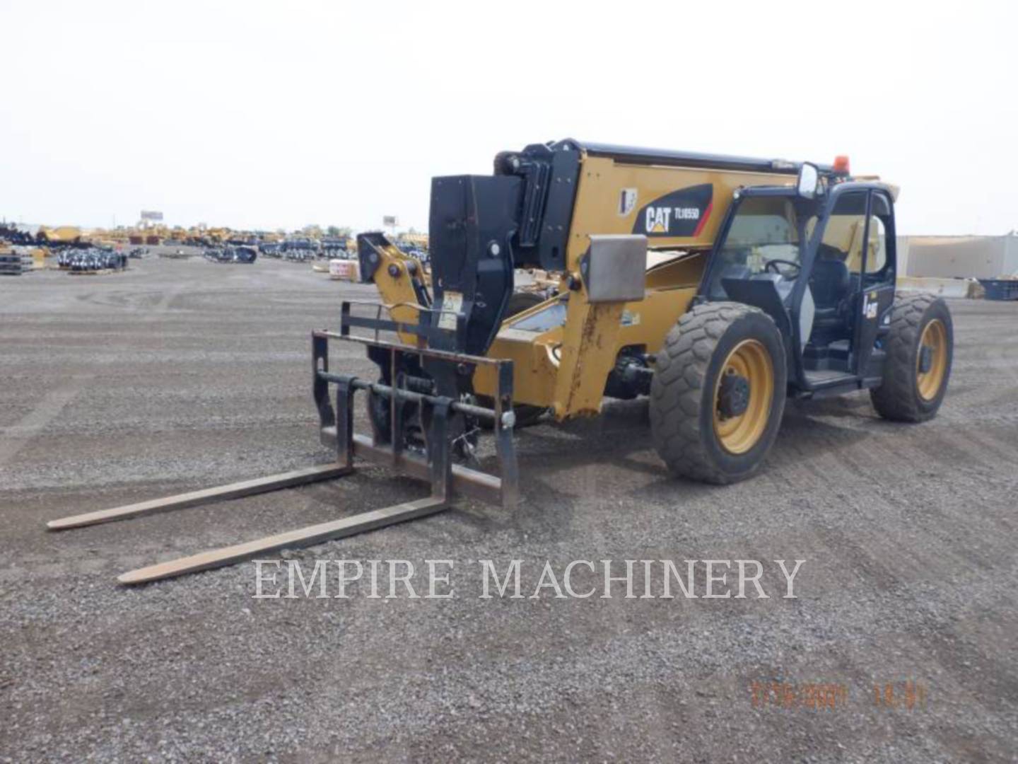 2015 Caterpillar TL1055D TeleHandler