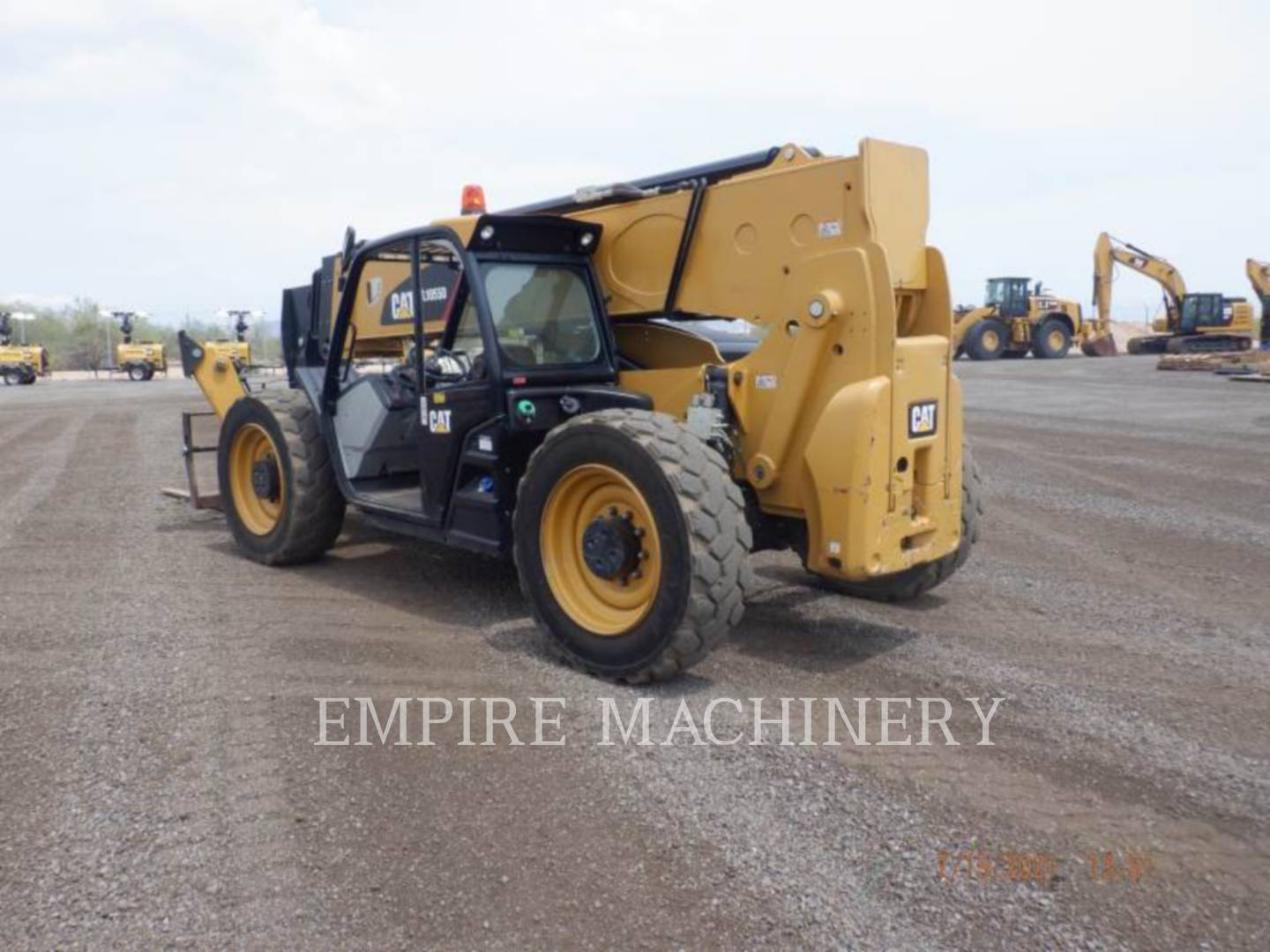 2015 Caterpillar TL1055D TeleHandler