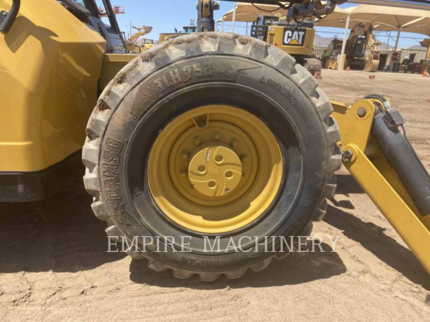 2015 Caterpillar TL1055C TeleHandler