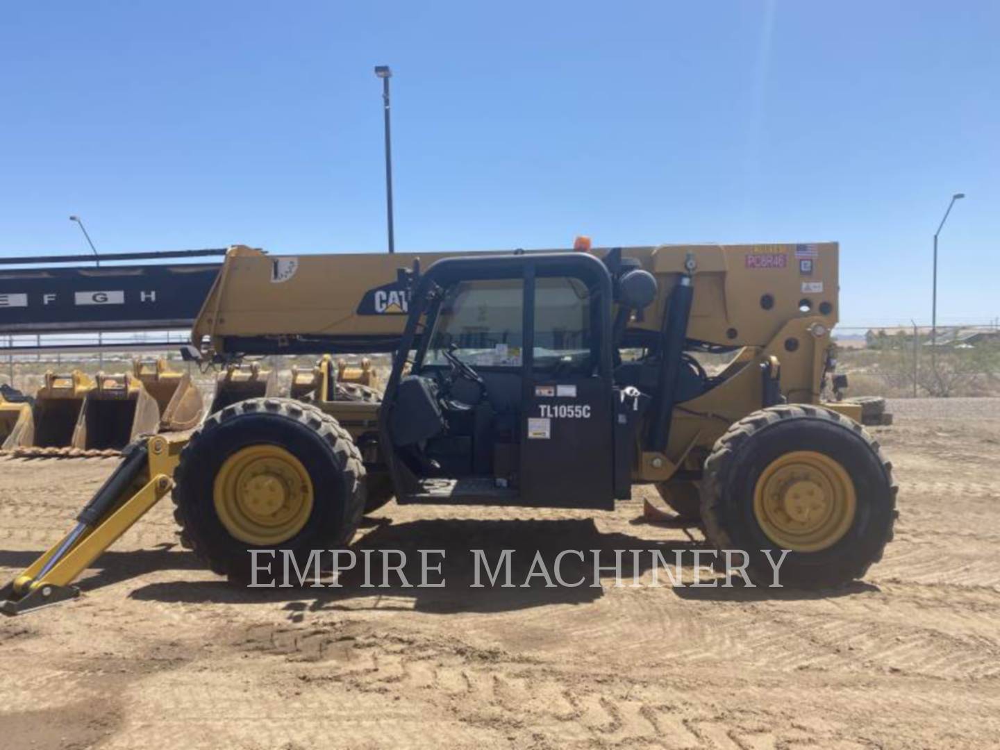 2015 Caterpillar TL1055C TeleHandler