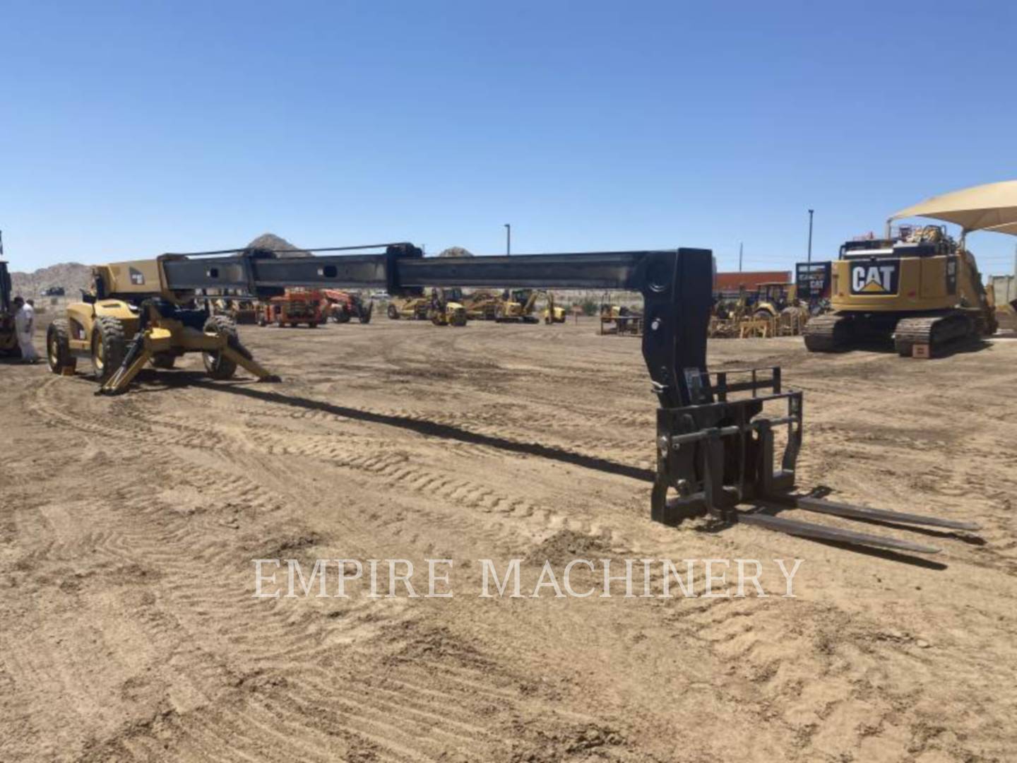 2015 Caterpillar TL1055C TeleHandler