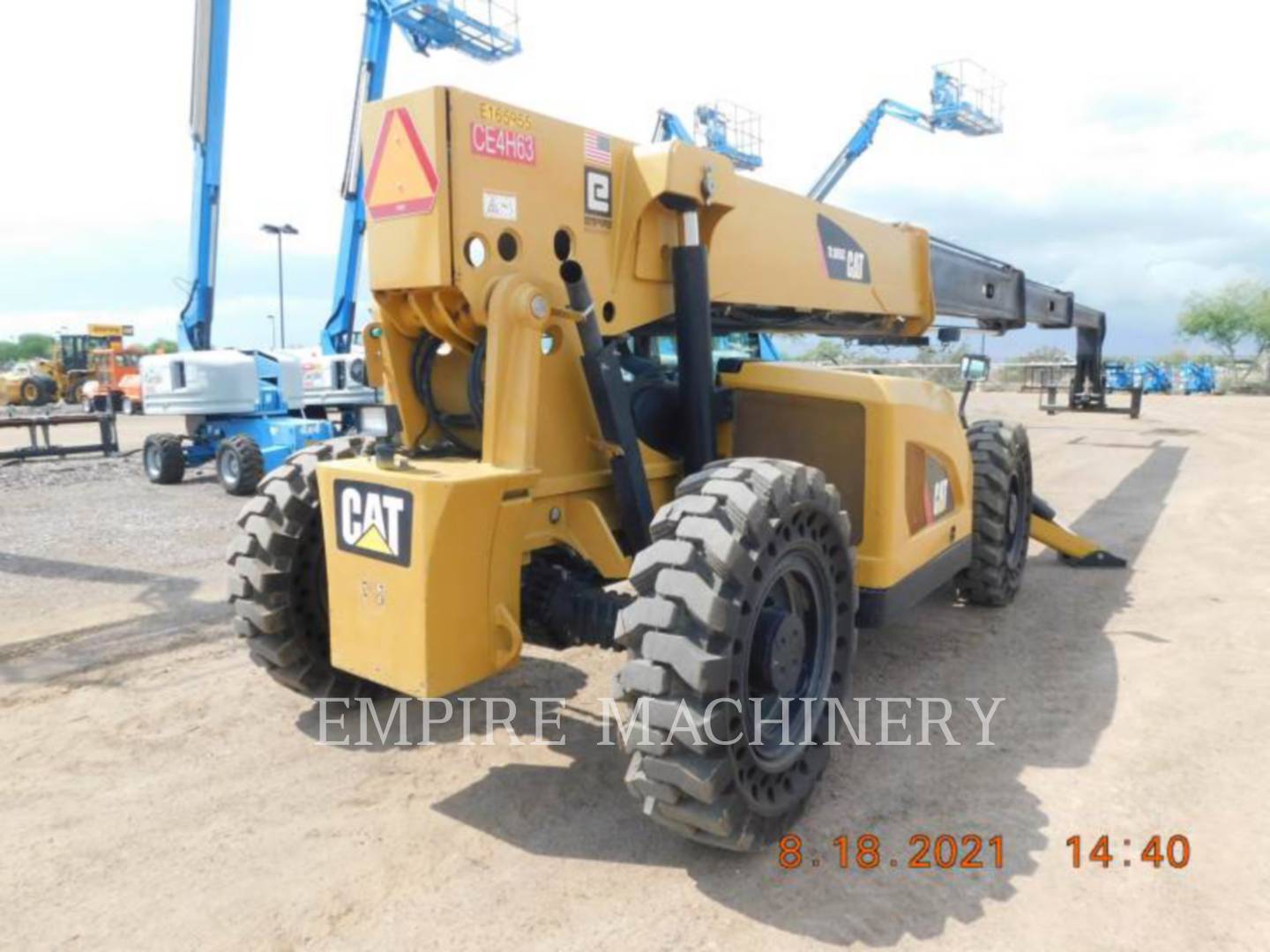 2015 Caterpillar TL1055C TeleHandler