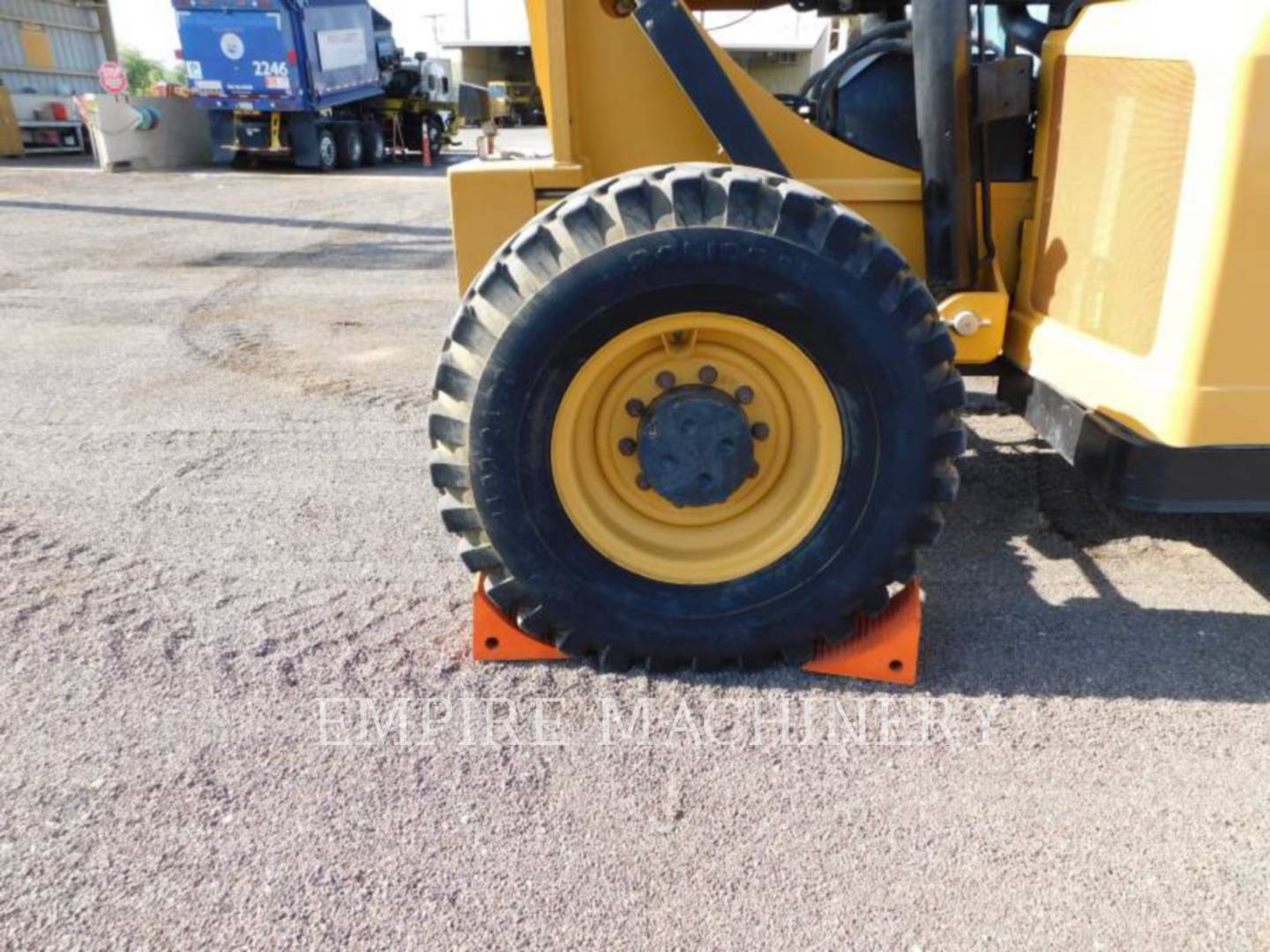 2015 Caterpillar TL1055C TeleHandler