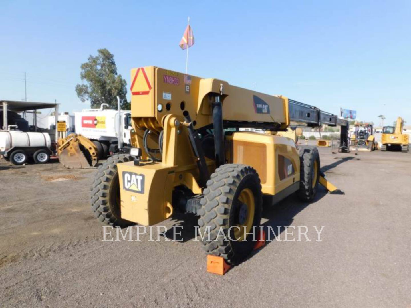 2015 Caterpillar TL1055C TeleHandler