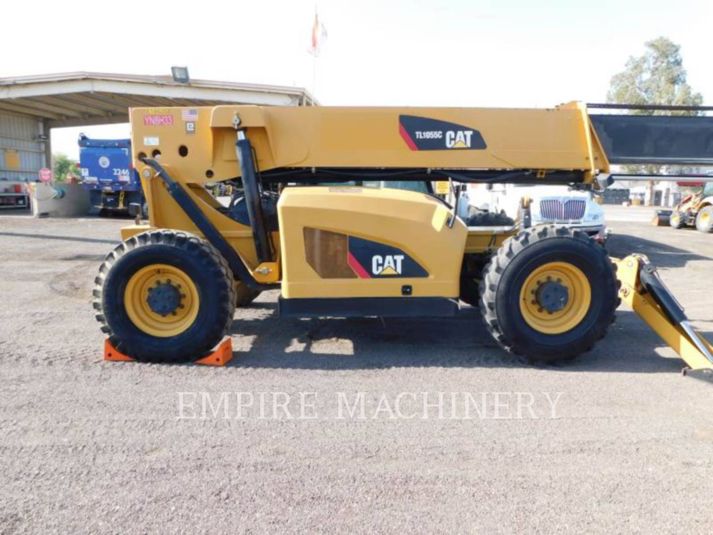 2015 Caterpillar TL1055C TeleHandler