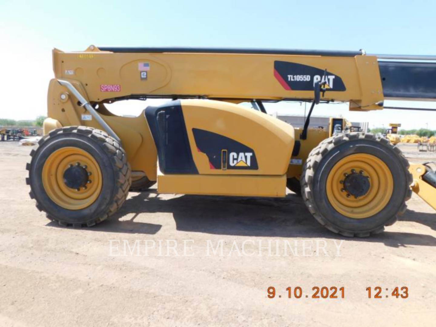 2015 Caterpillar TL1055D TeleHandler