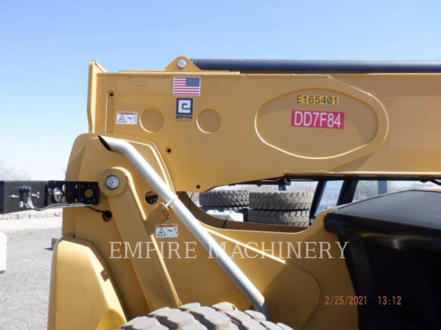 2015 Caterpillar TL1055D TeleHandler