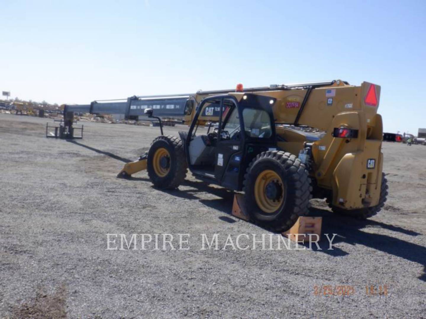 2015 Caterpillar TL1055D TeleHandler