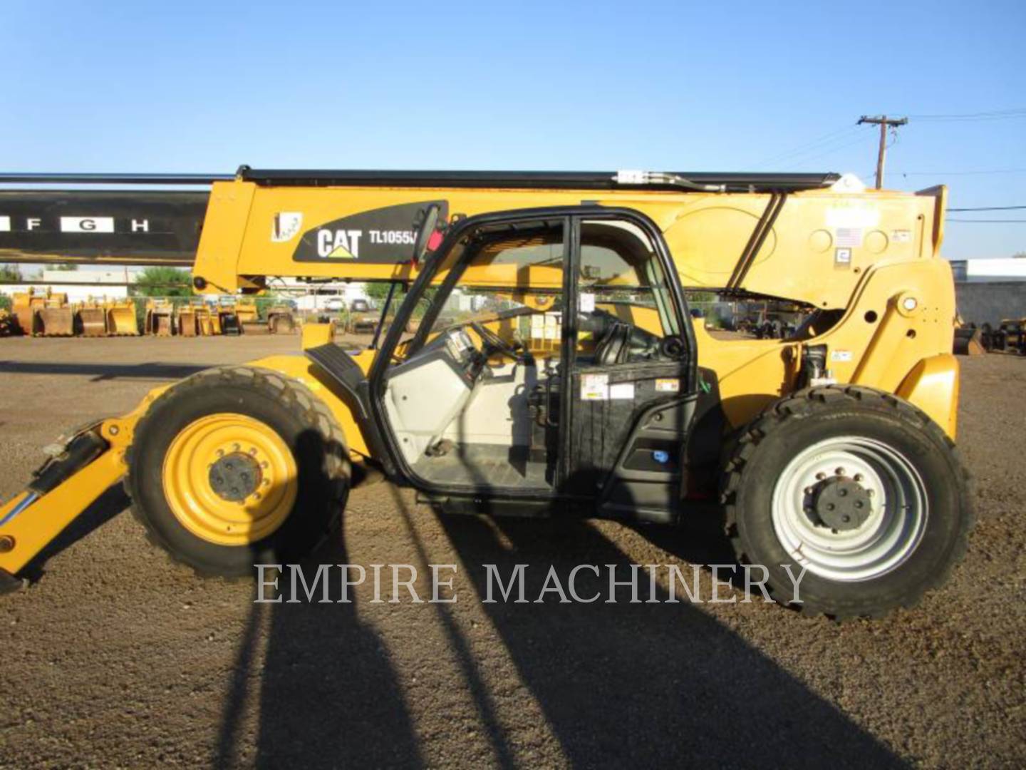 2015 Caterpillar TL1055D TeleHandler