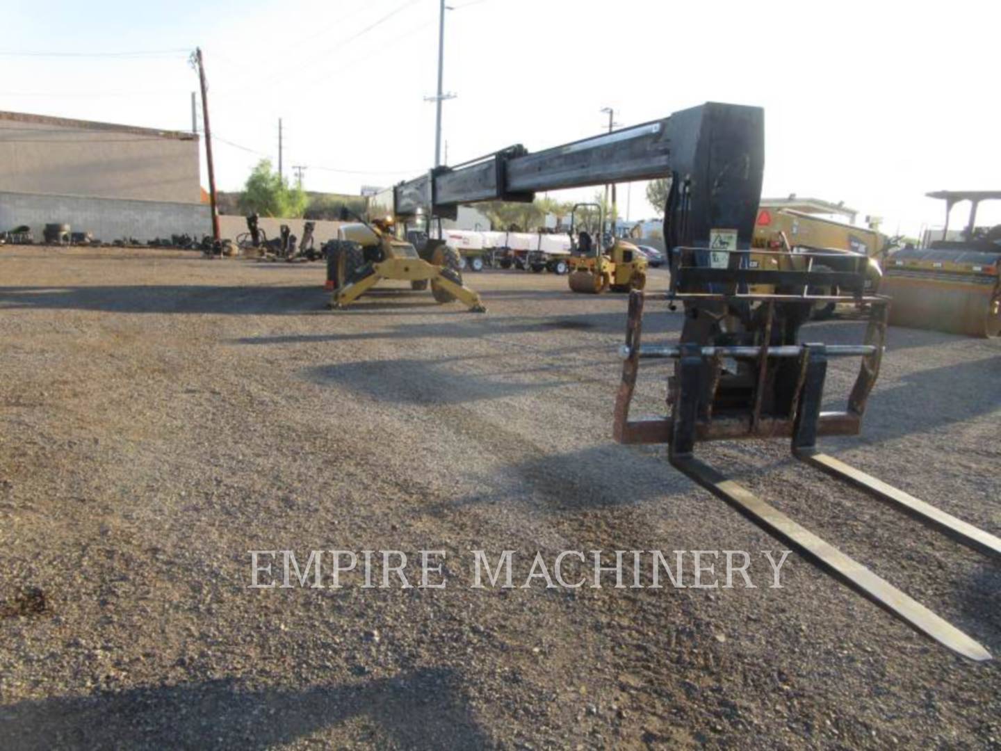 2015 Caterpillar TL1055D TeleHandler