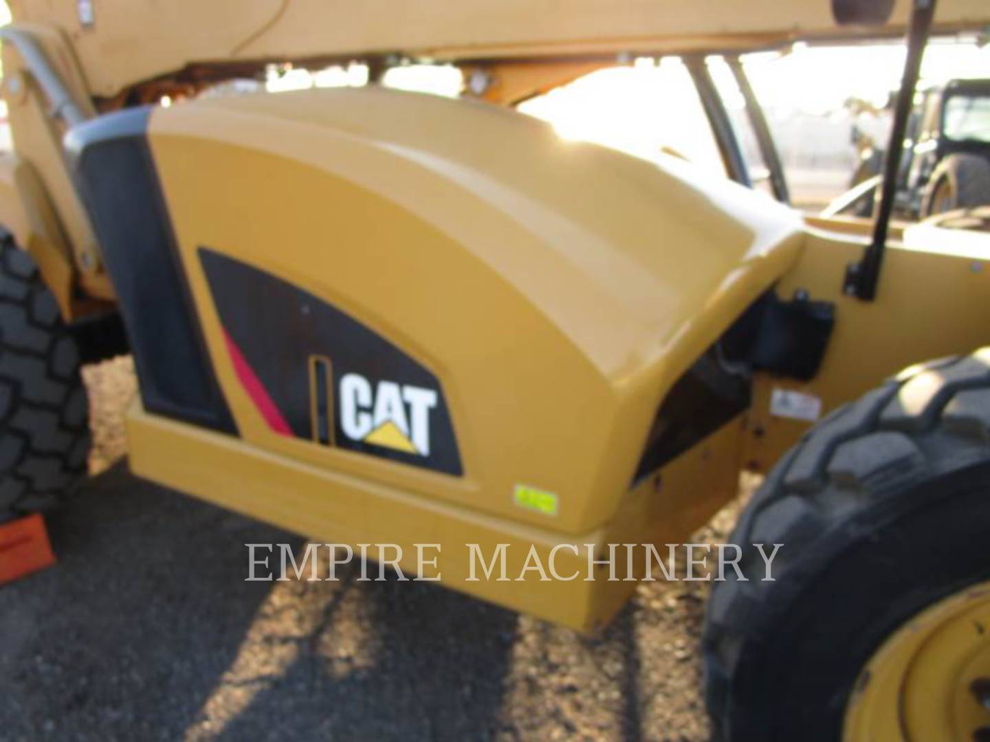 2015 Caterpillar TL1055D TeleHandler