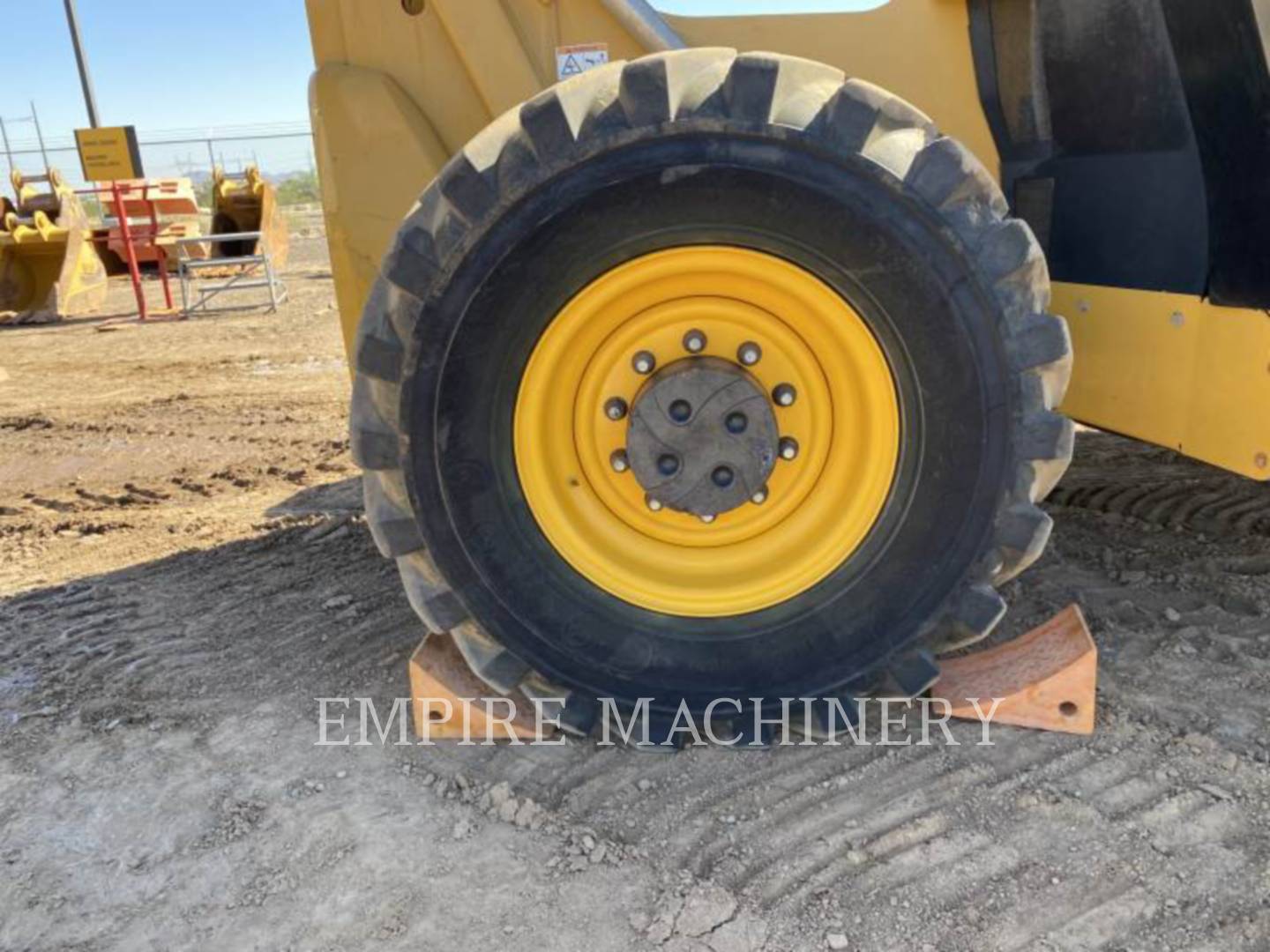 2015 Caterpillar TL1055D TeleHandler