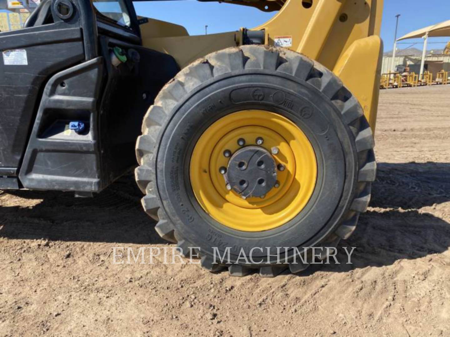 2015 Caterpillar TL1055D TeleHandler