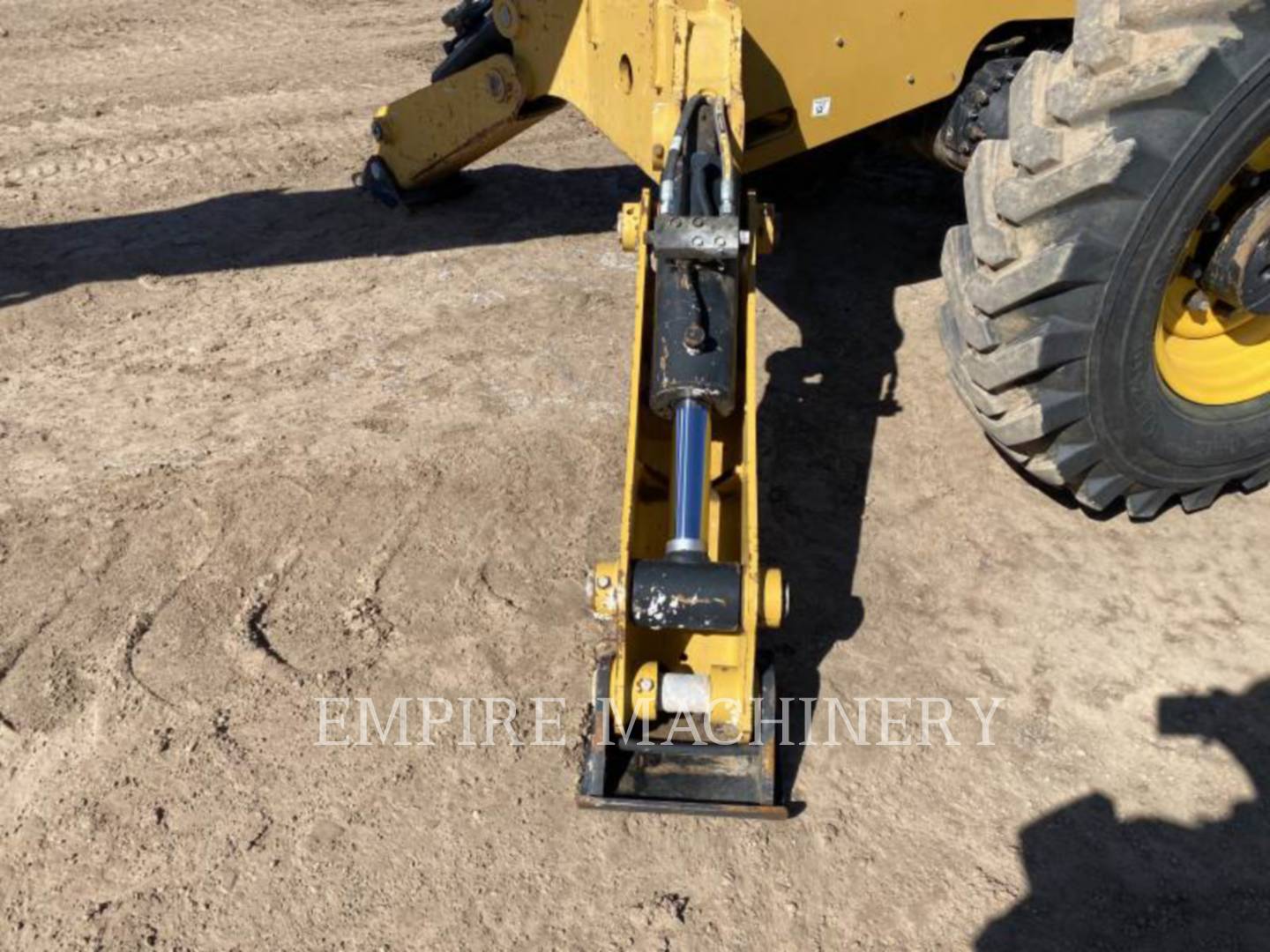 2015 Caterpillar TL1055D TeleHandler