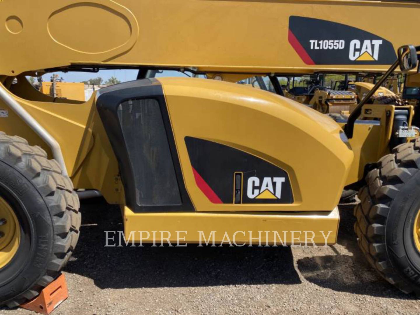 2015 Caterpillar TL1055D TeleHandler