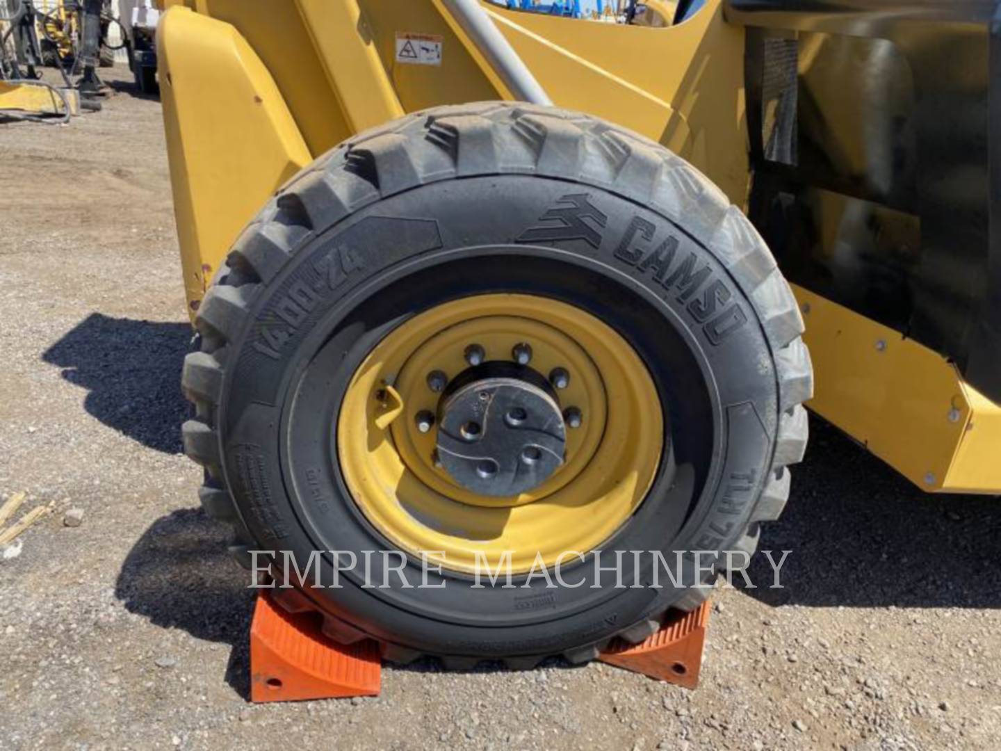 2015 Caterpillar TL1055D TeleHandler