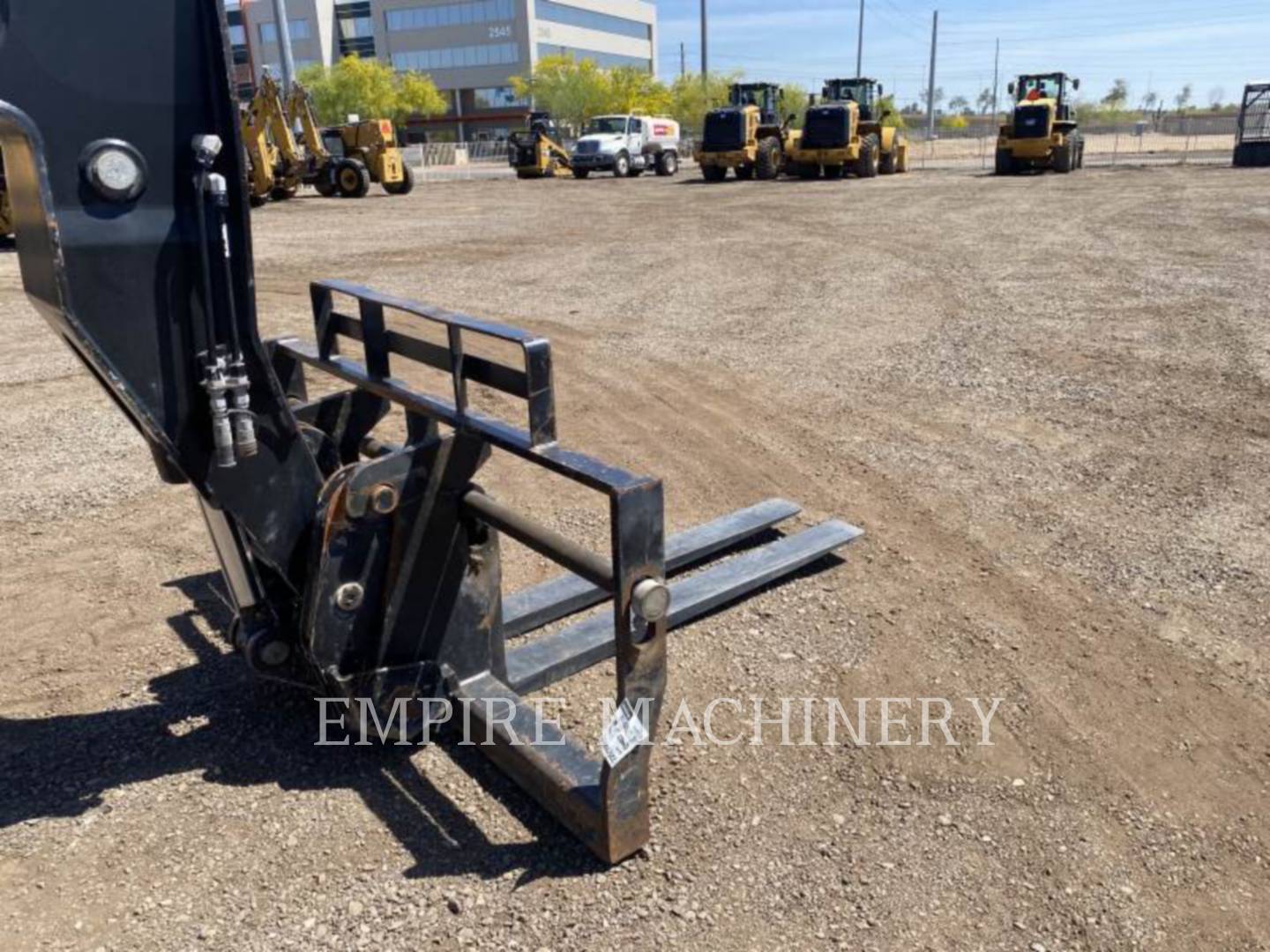 2015 Caterpillar TL1055D TeleHandler